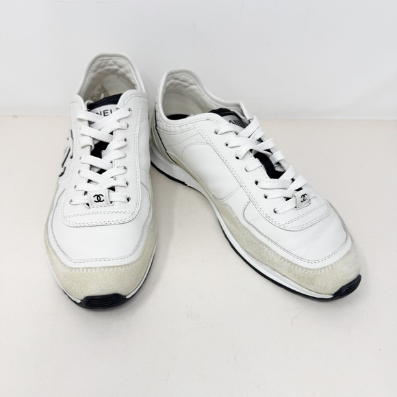 Chanel 2025 Interlocking CC Logo Sneakers - Picture 1 of 8